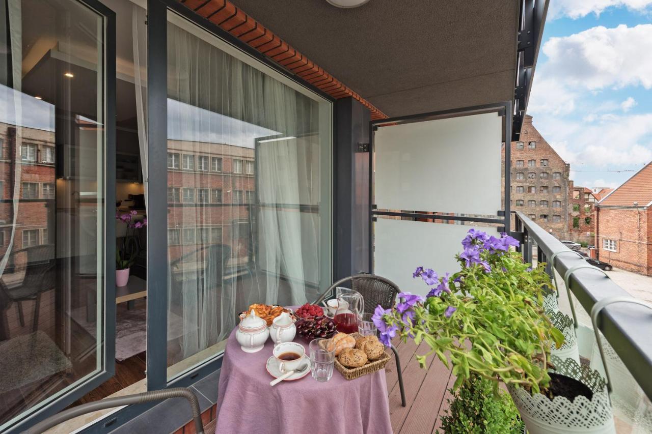 Granary Island Apartments グダニスク エクステリア 写真